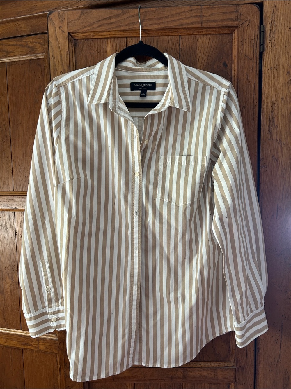 Banana Republic Women’s Cream & Tan Striped Button-Down Shirt